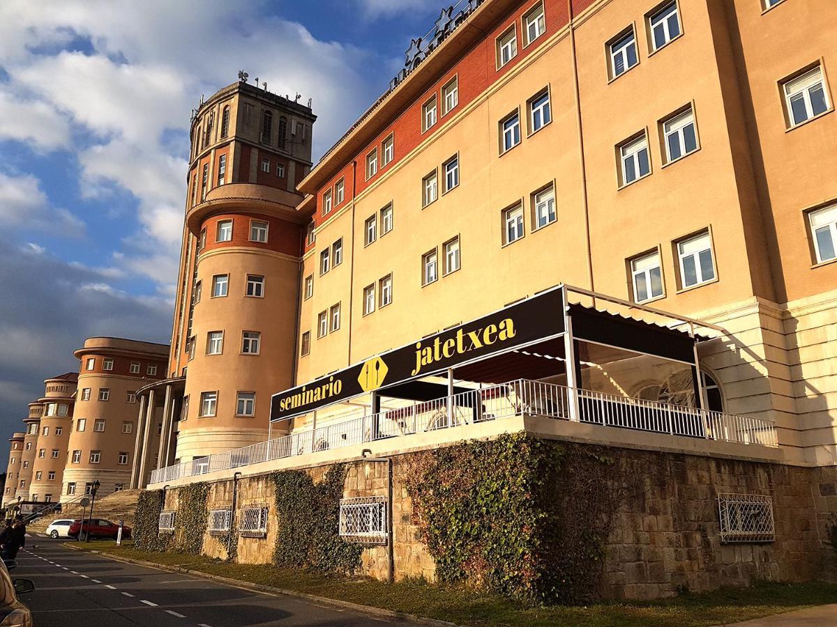 Hotel Seminario Aeropuerto Bilbao 3*